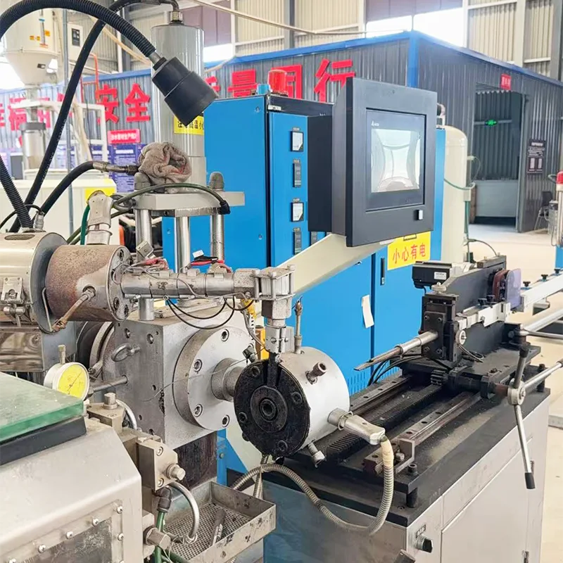 Gebrauchte Tropfbewässerungsrohrproduktionslinie